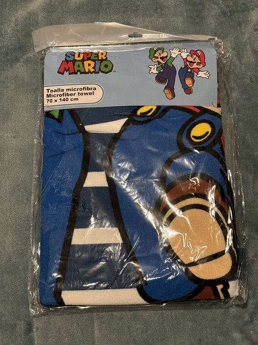 Super Mario towel